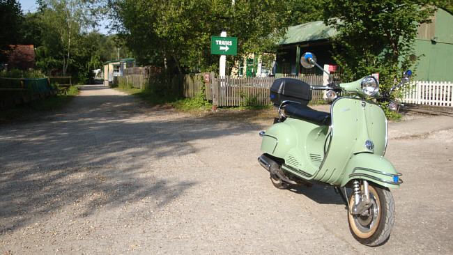 Retro Neco Abruzzi at Brockham station